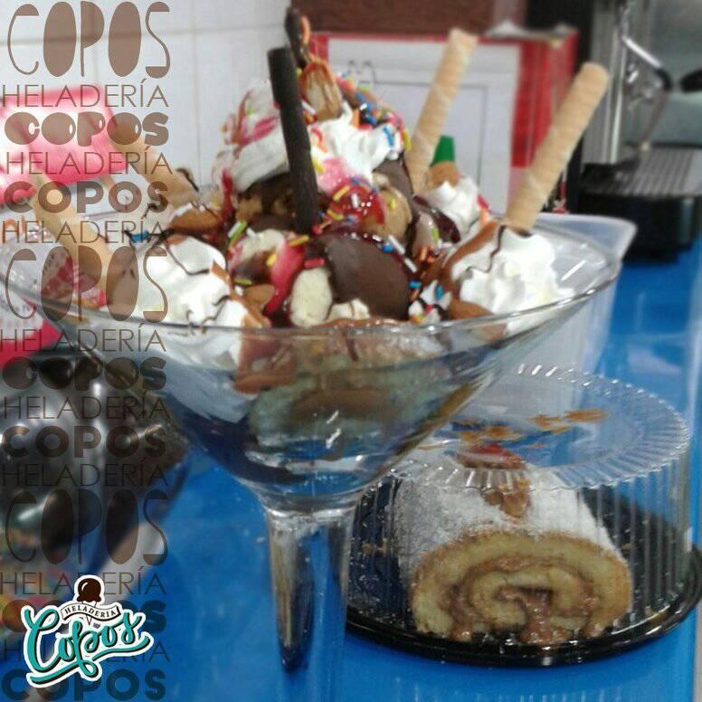 Copos Heladeria, Cafeteria Restaurant
