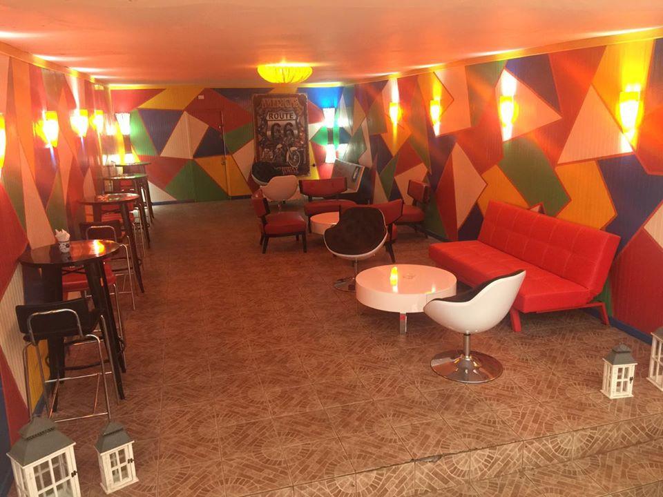 Blue Elephant - Pub Restaurant