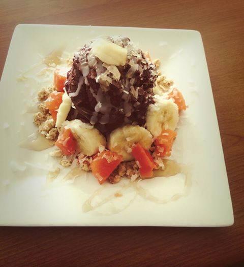 Yramid Fresh Fruit