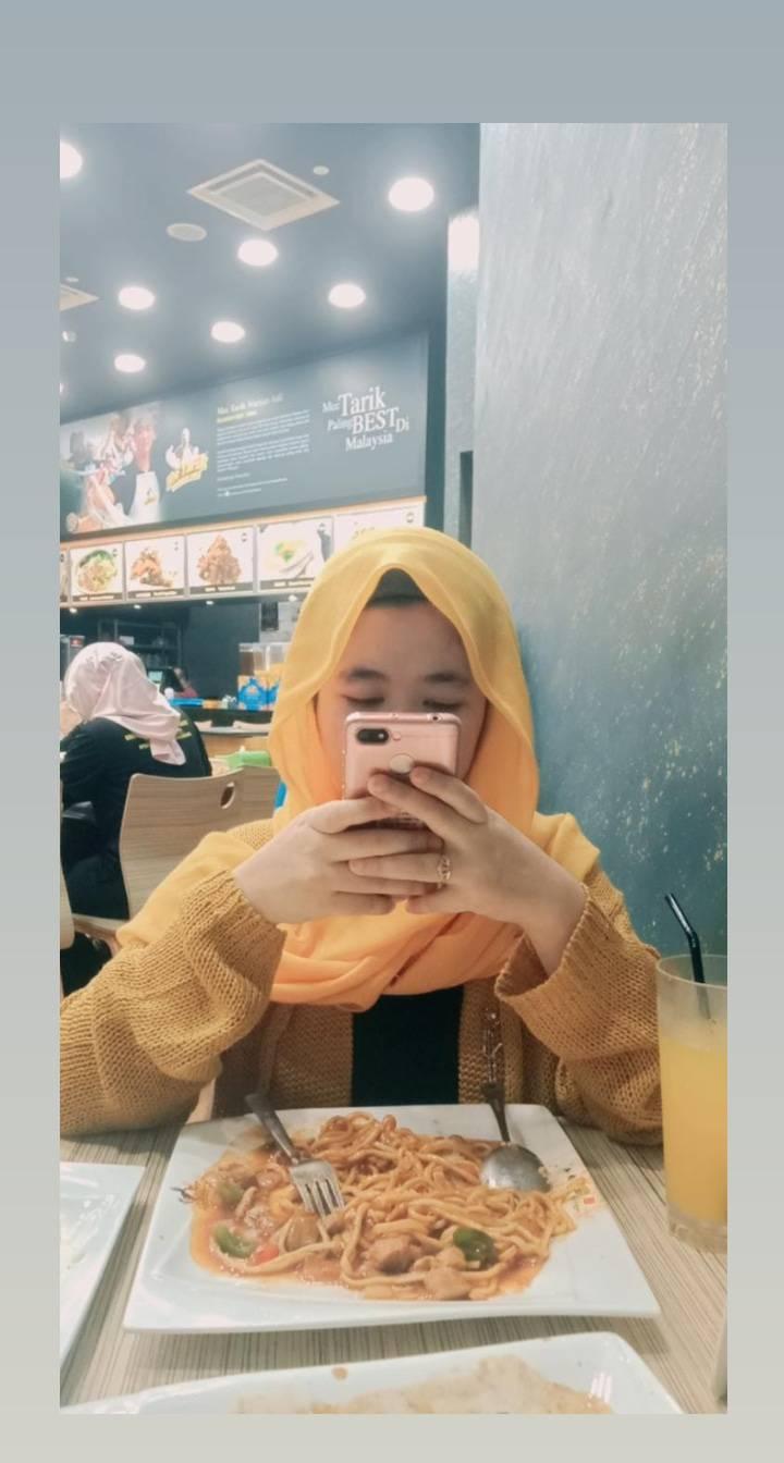 Mewah Seafood Restaurant