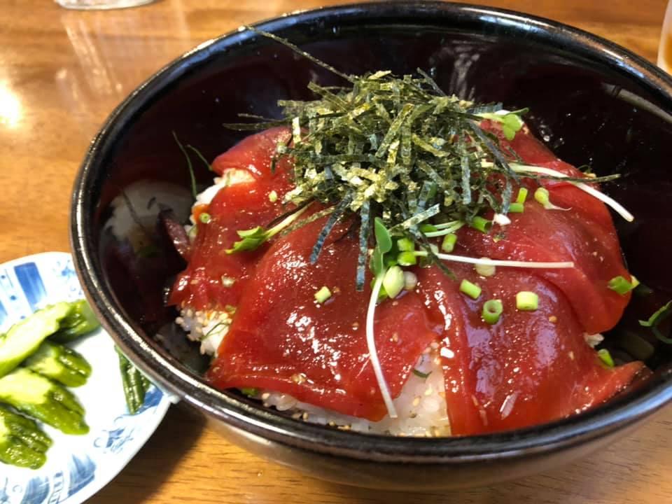 まぐろや