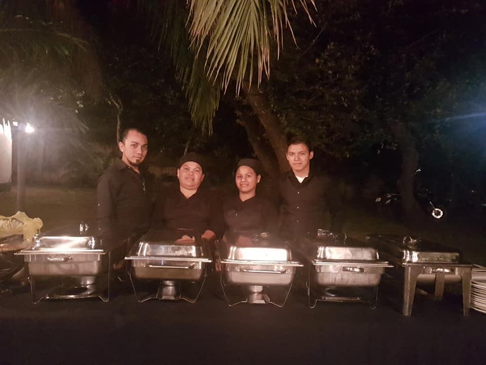Café arte /servi bufet Javier