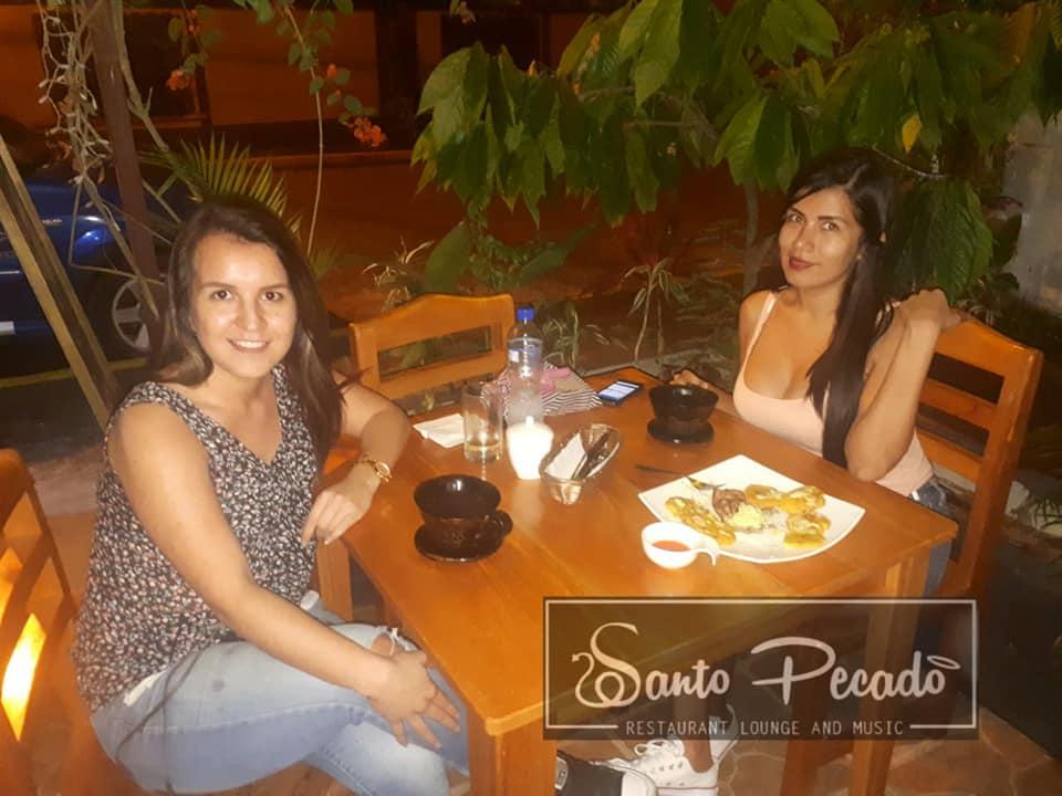 MUYUY Resto Lounge & Music