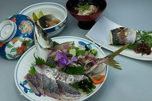 仕出し・食事処　堅木屋