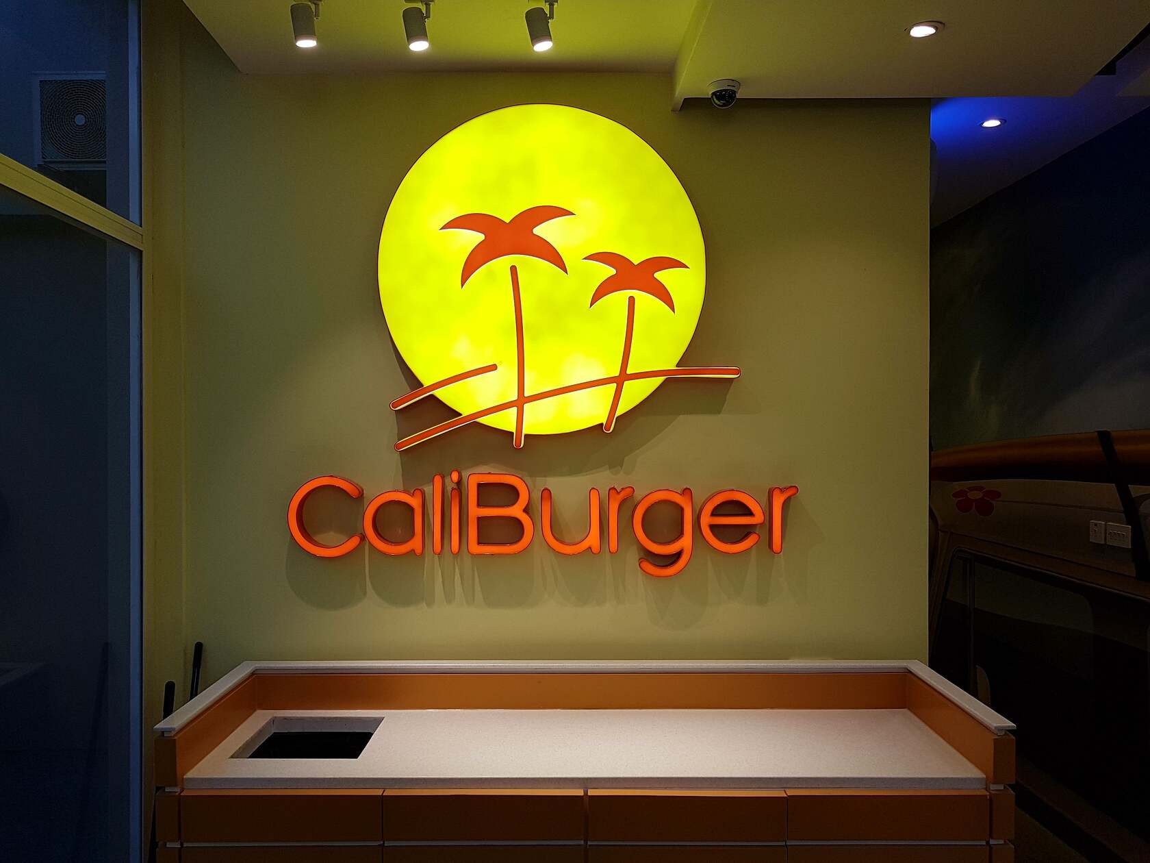 Caliburger