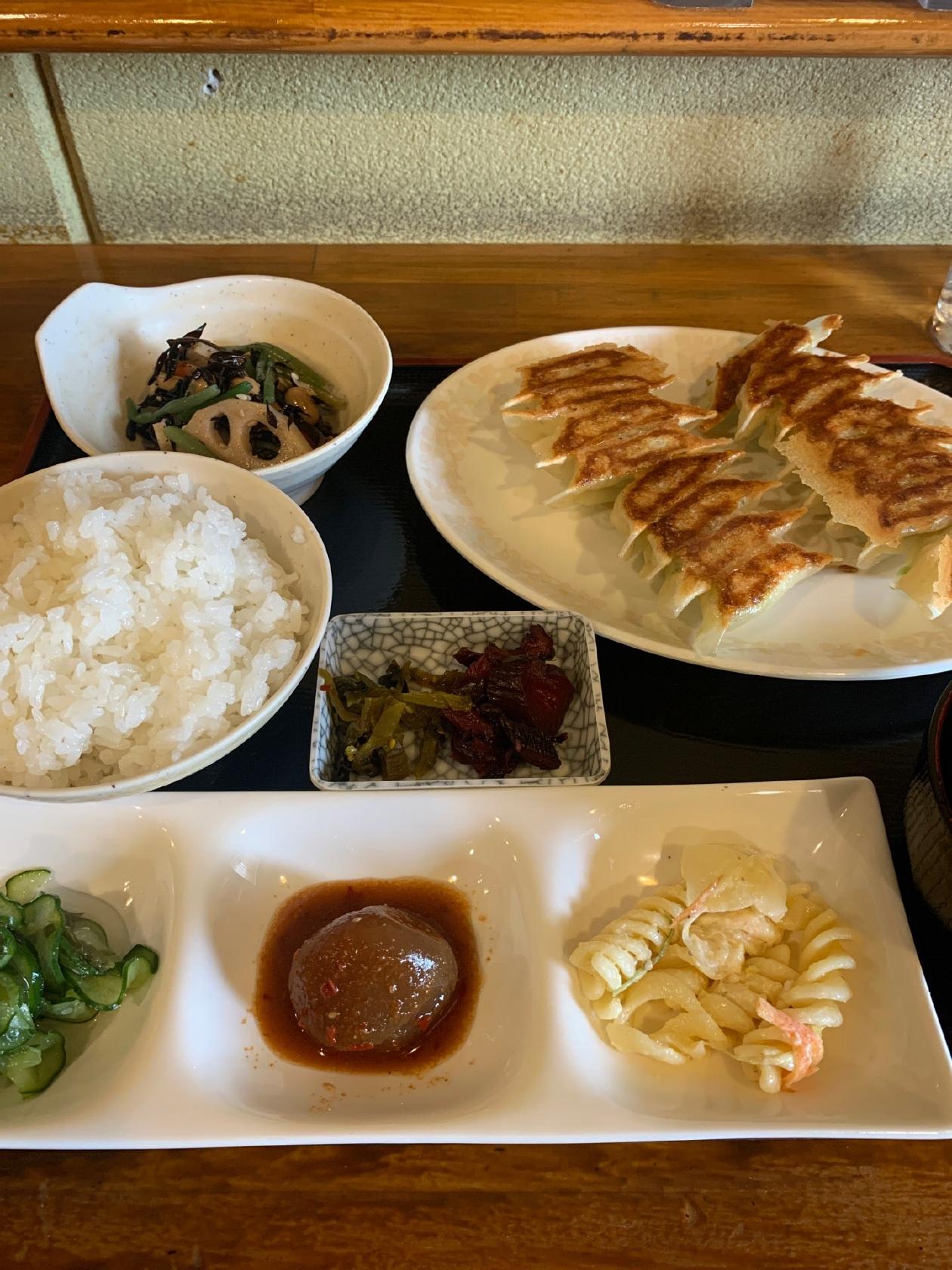餃子専門店 たかすみ