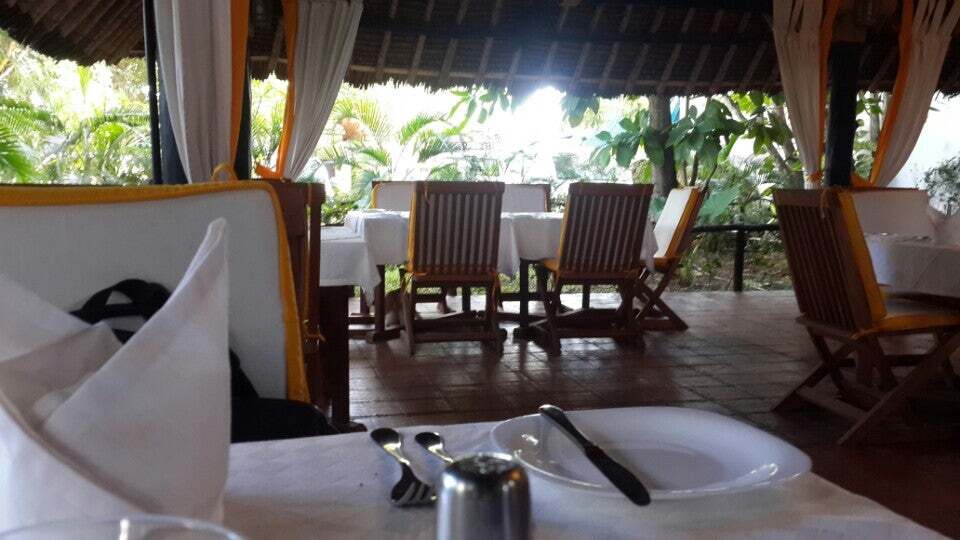 Mangro Hotel