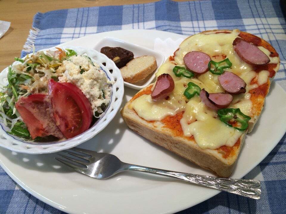 Brot cafe
