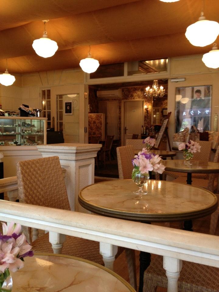 cafe Le Deauville Shimoda