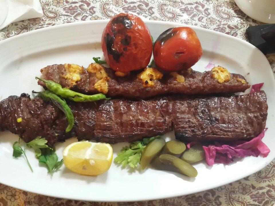 Delkadeh Restaurant رستوران سنتی دلکده