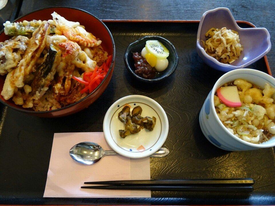 和食の店 けやき