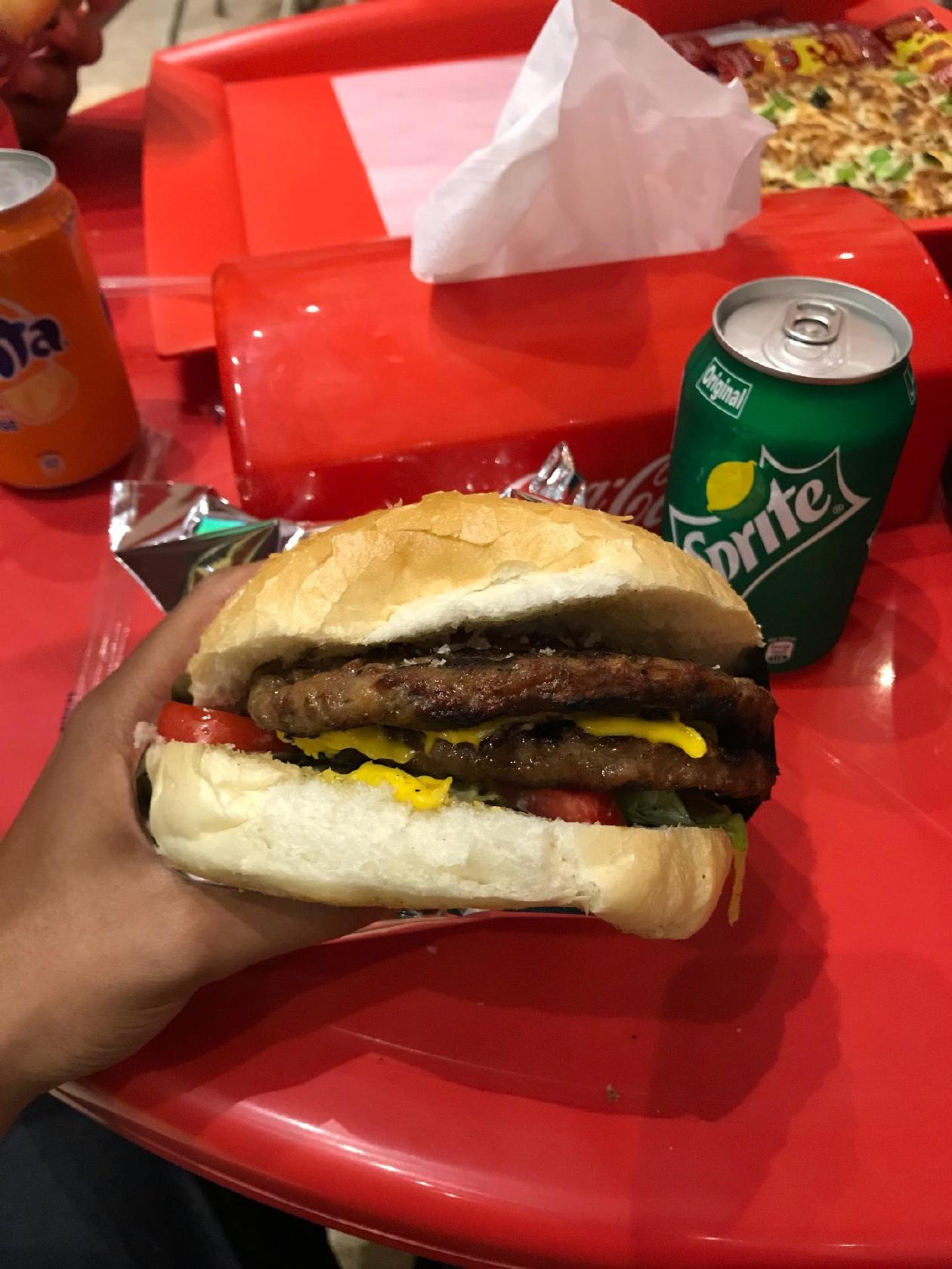 3maze Fast Food