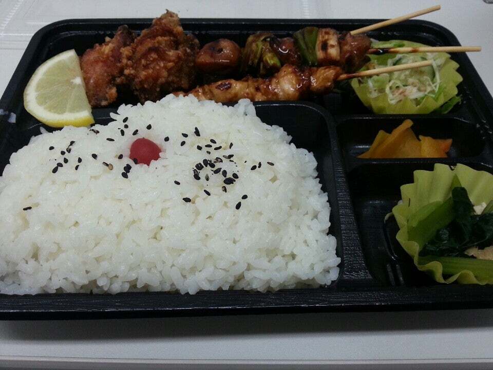 絶品焼き鳥 蔵や