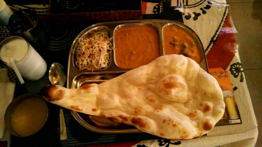 ヒマラヤダイニング七飯店