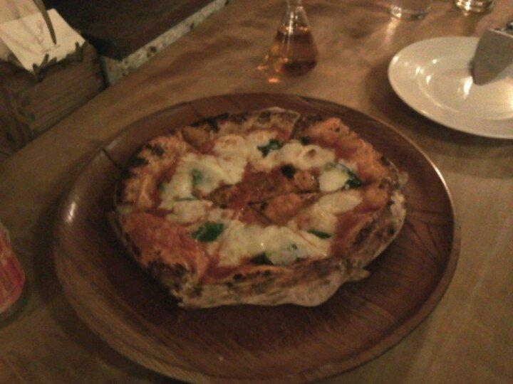 pizzeria B