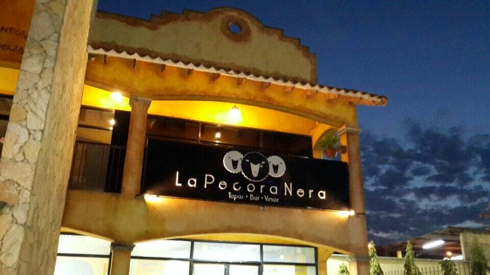 La Pecora Nera