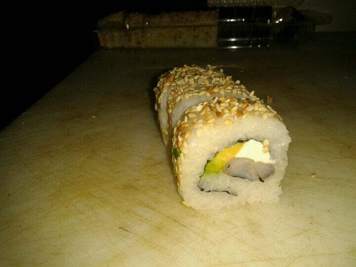 Mentha Sushi y comida al paso