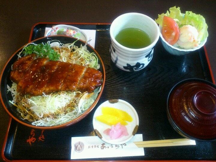 あいちや食堂