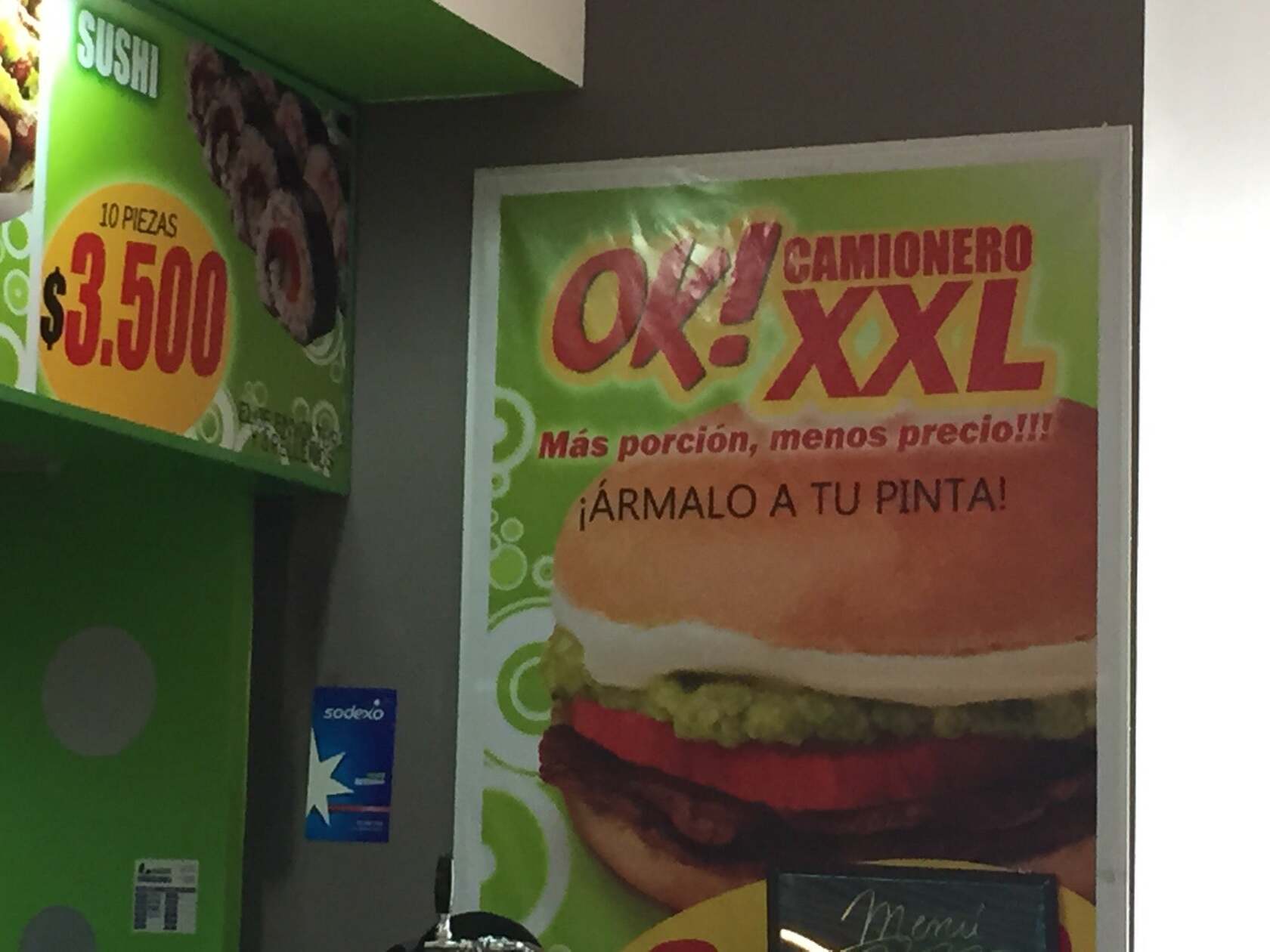 Patio comidas Mall Valle