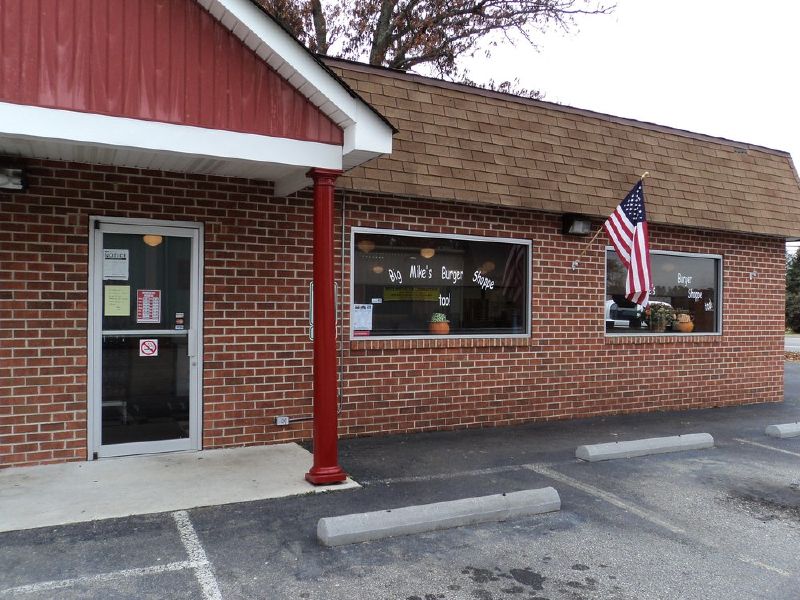 Big Mikes Burgers Too