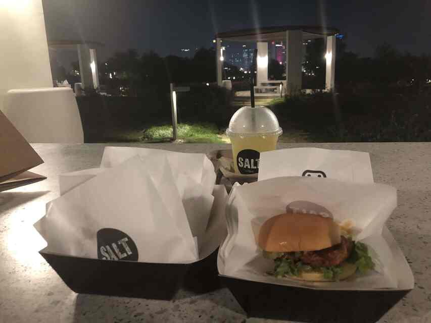 Фото с Zomato