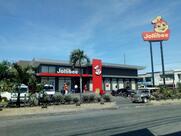 Jollibee Balibago Complex