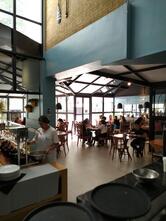 Mondrian Café, Restaurante, Pizzaria e Eventos