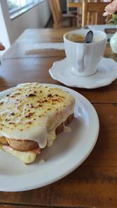 Thais Adorno confeitaria e café