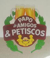 Papo de amigos e petiscos