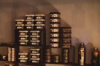 Lounge Bar Silent Tea