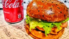 Dudoido Dogueria e Hamburgueria