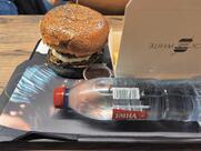 Black & White Burger Grand Prés