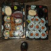 סושי בכפר, כפר חב"ד