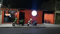 Alitas Quibu's