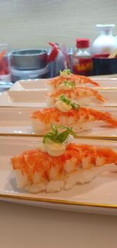 Tsukuyomi Poke e Sushi