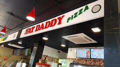 Fat Daddy. Pizza.