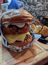Peroba's burger