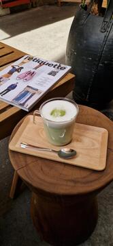 Ice cream shop & Coffee Frisson