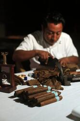 Divan Cigar Club