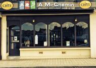 À Mi-Chemin Restaurant