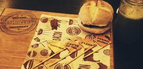 Quatro Artesanal Burger