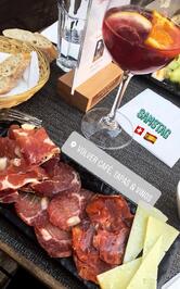 Volver - Café Tapas Vinos