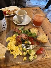 THE LOFT Colazione, Brunch & Pizza Dinner vicino San Pietro