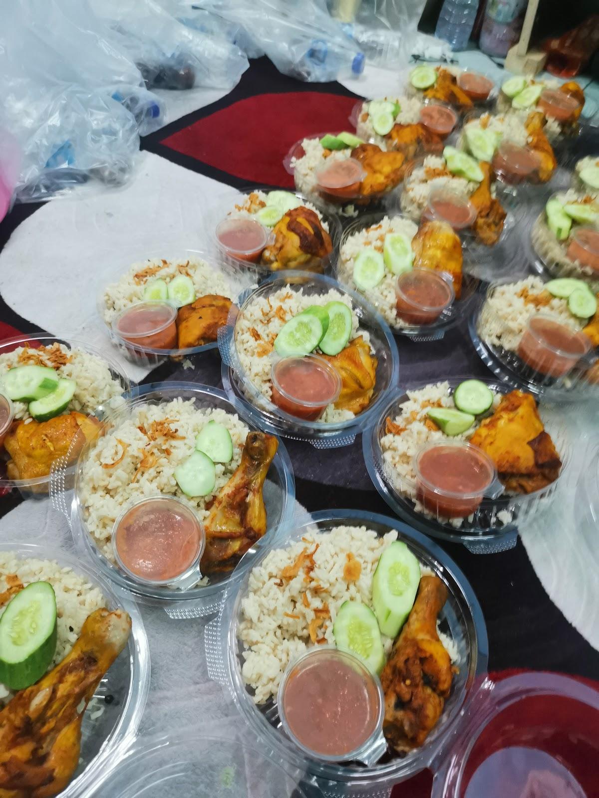ماكنن عرب