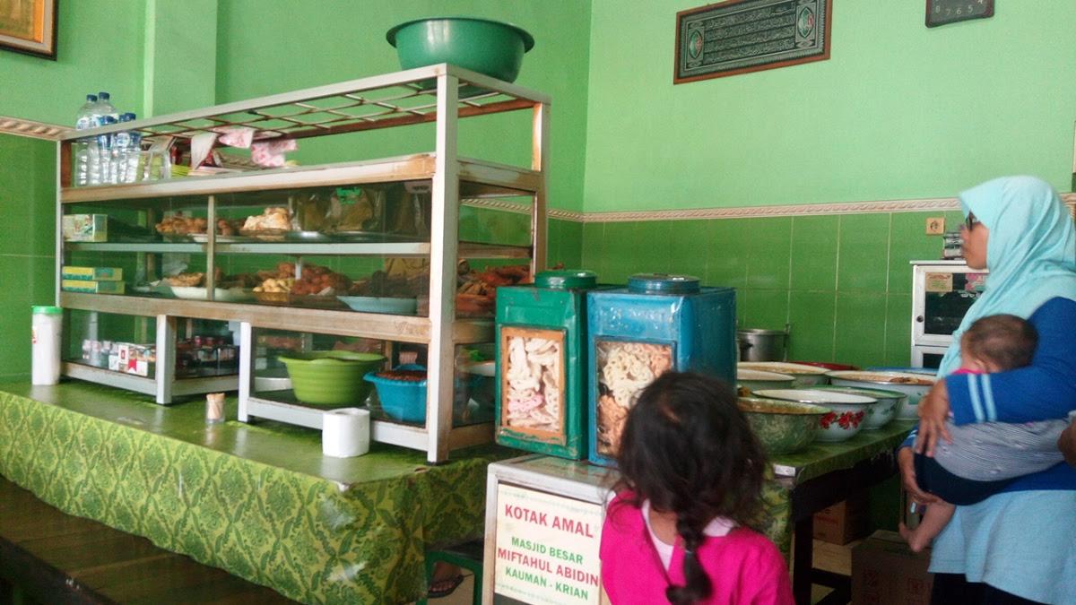 Warung Ijo Bu Ana