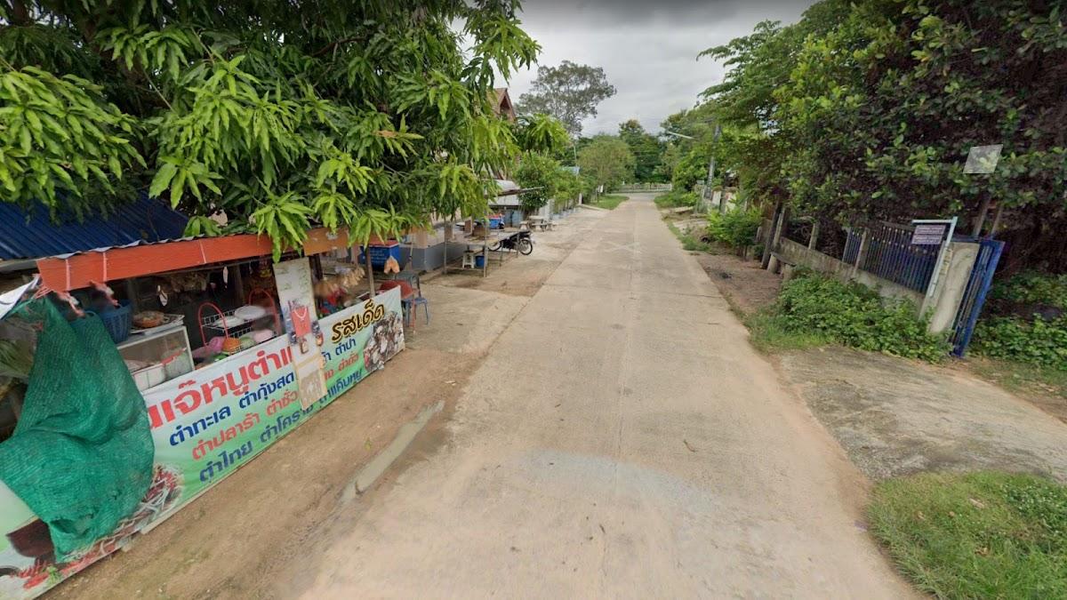 ร้านเจ๊หนูตำแซ่บ