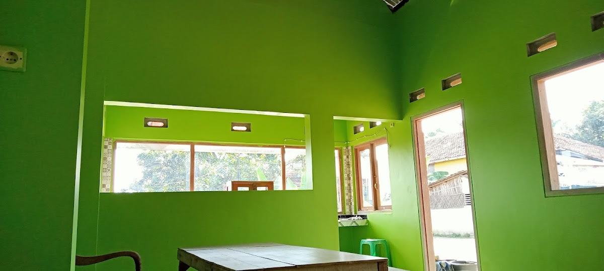 KEDAI PECEL LELE MAS RIKI