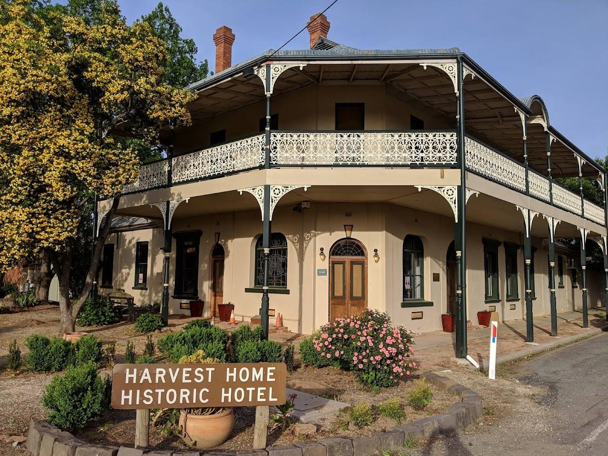 The Rabbit Hole Inn, at Harvest Home
