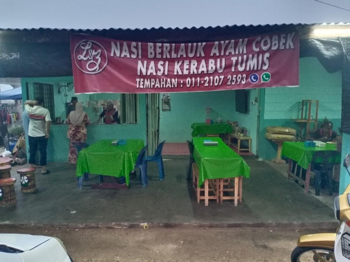 Nasi Berlauk Ayam Cobek Nasi Kerabu Tumis