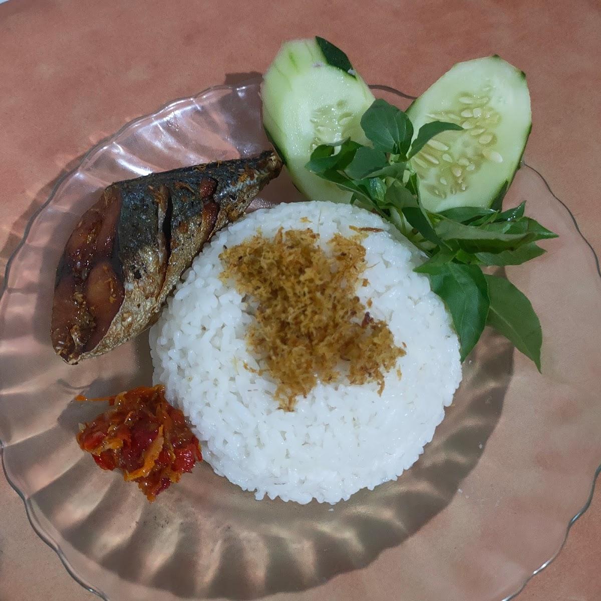 Mama Reen Food